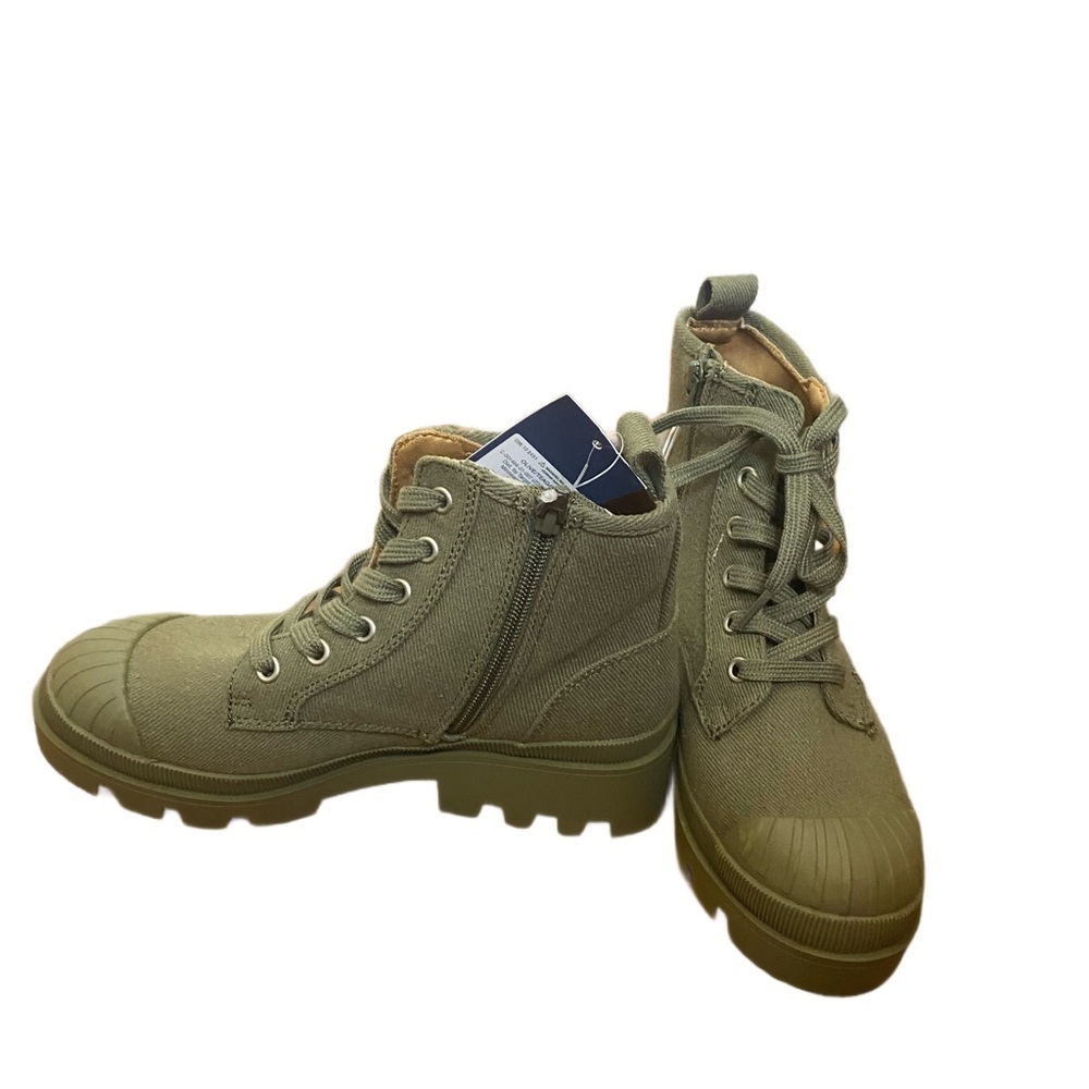 NWT Universal Thread Olive Teagan Sneaker Boot